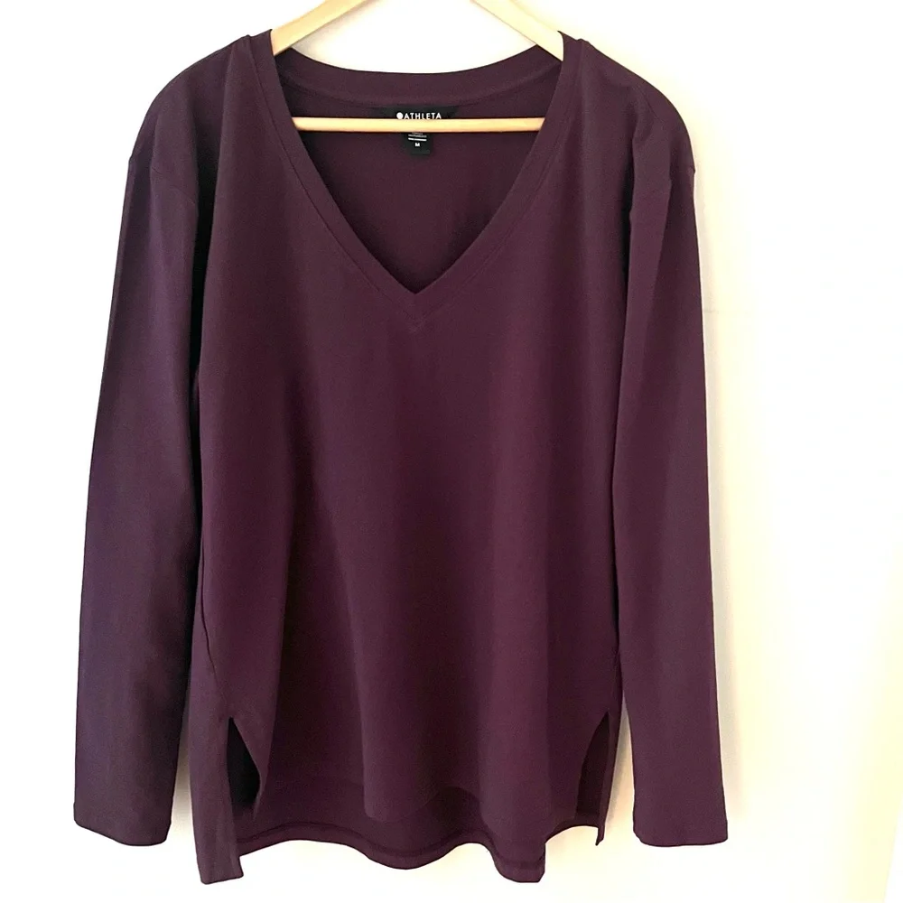 Athleta Outbound V-Neck LS Top M - Picture 1 of 9
